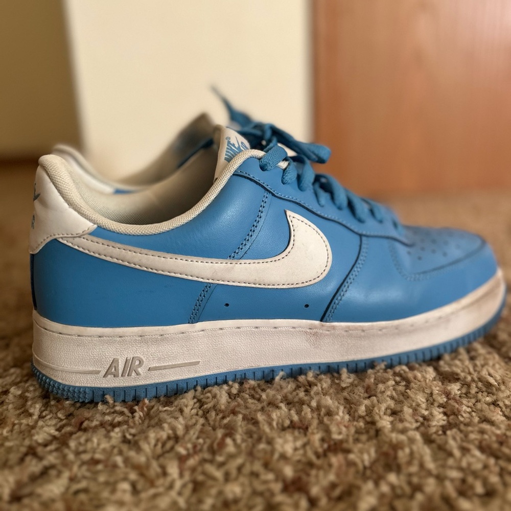 Nike Blue and White Sneakers